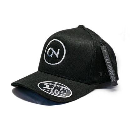 On2crew Snapback Cap - Black/White/Grey