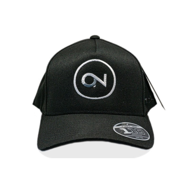 On2crew Snapback Cap - Black/White/Grey